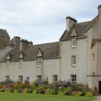 Ballindalloch-Castle_ul05d9gz